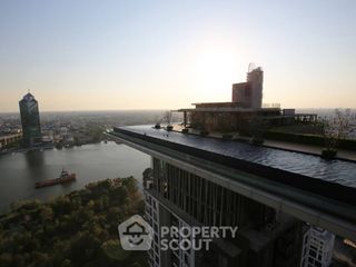 Condo en alquiler de 3 habitaciones en Yan Nawa, Bangkok