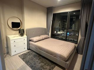 À louer 1 chambre condo à Huai Khwang, Bangkok