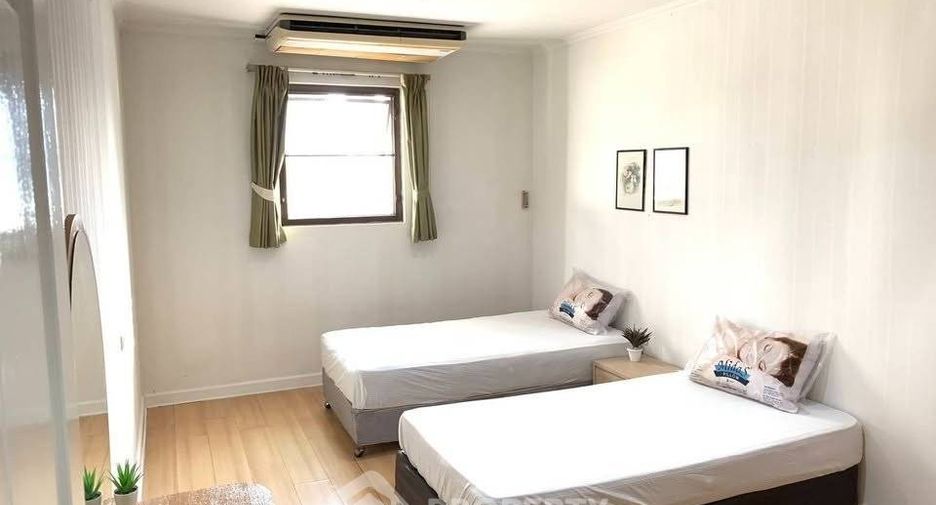 For rent 2 ベッドルーム condo in Watthana, Bangkok