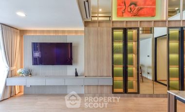 For rent 2 bedrooms condo in Bang Rak, Bangkok