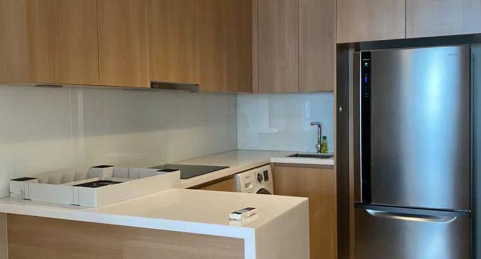 For rent 3 bedrooms condo in Khlong Toei, Bangkok