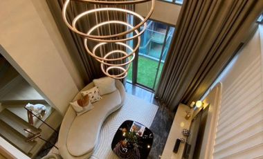 À louer 3 chambres condo à Watthana, Bangkok