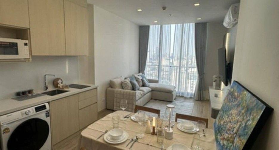 For rent 2 bedrooms condo in Watthana, Bangkok