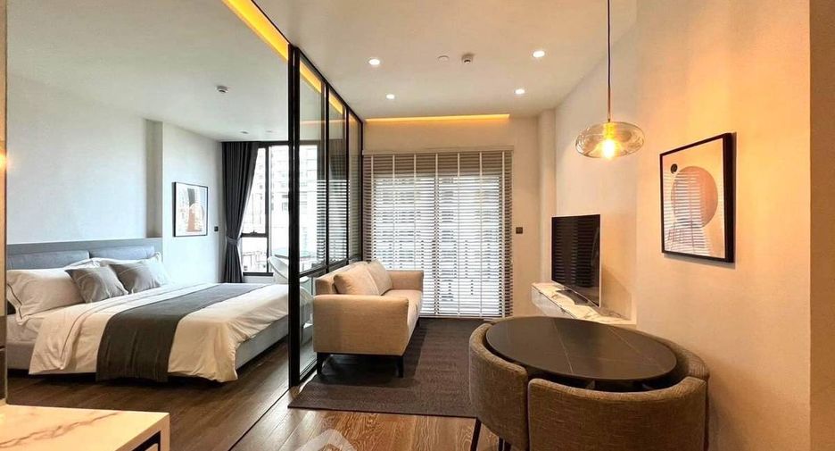 For rent 1 bed condo in Khlong Toei, Bangkok