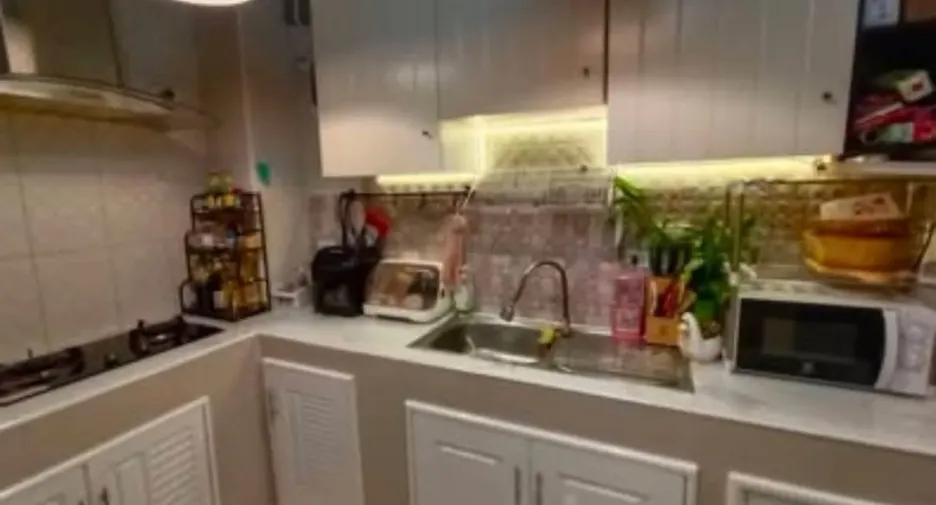 For rent 3 bedrooms townhouse in Bueng Kum, Bangkok
