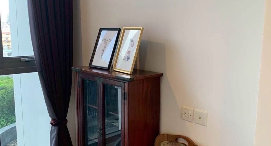 For rent 2 bedrooms condo in Bang Na, Bangkok