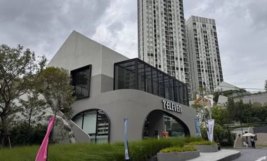 Local comercial en alquiler en Huai Khwang, Bangkok