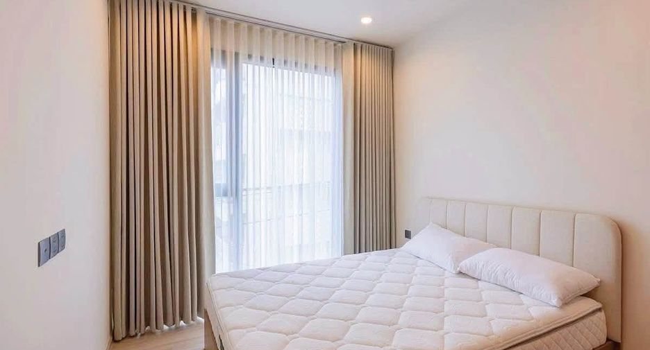 À louer 2 chambres condo à Huai Khwang, Bangkok