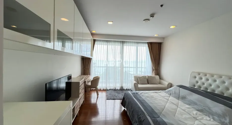For rent and for sale 1 bed condo in Bang Lamung, Chonburi