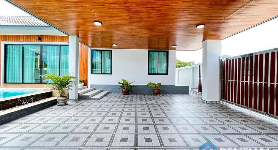 Haus zum Kauf mit 3 Zimmer in Bang Saray, Pattaya