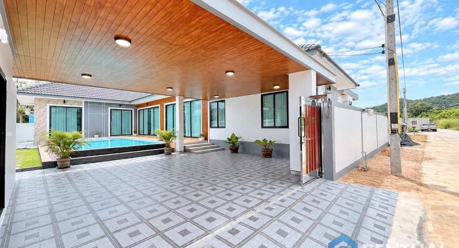 Haus zum Kauf mit 3 Zimmer in Bang Saray, Pattaya