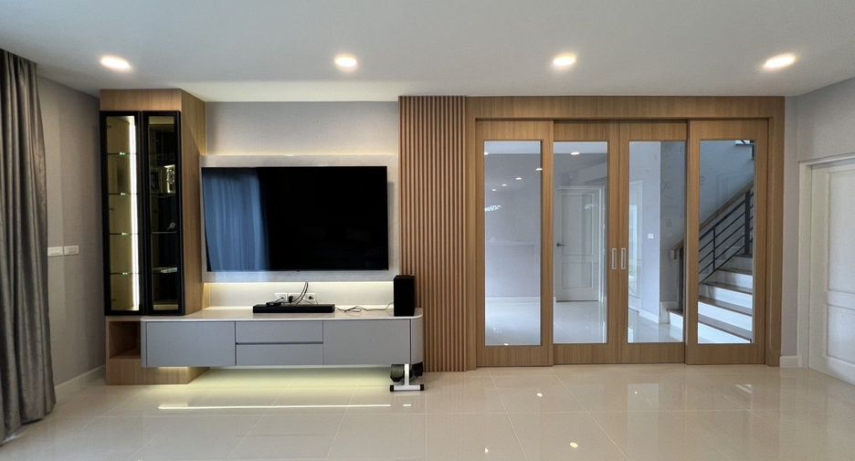 À vendre et à louer 5 chambres maison à Nong Khaem, Bangkok