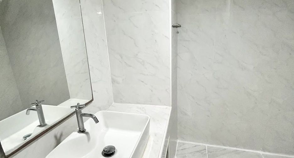 Wohnung zum Kauf mit 1 Zimmer in Huai Khwang, Bangkok