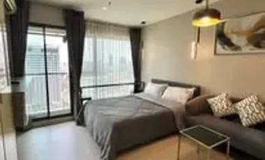 For rent スタジオ condo in Huai Khwang, Bangkok