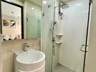 For rent スタジオ condo in Huai Khwang, Bangkok