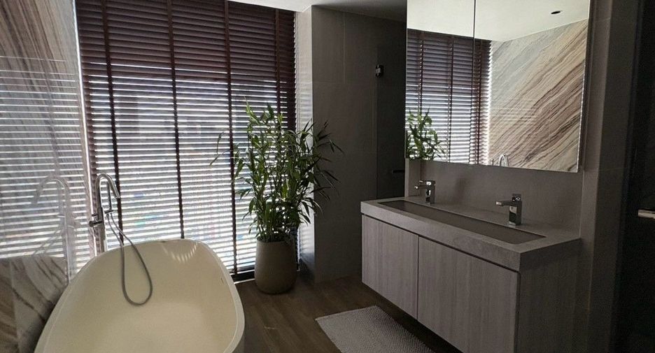 Wohnung zur Miete mit 2 Zimmer in Sathon, Bangkok