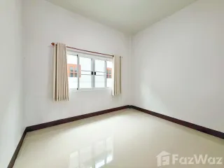 Casa en venta de 3 habitaciones en San Kamphaeng, Chiang Mai