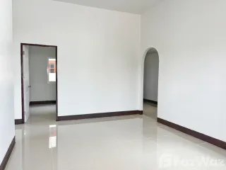Casa en venta de 3 habitaciones en San Kamphaeng, Chiang Mai