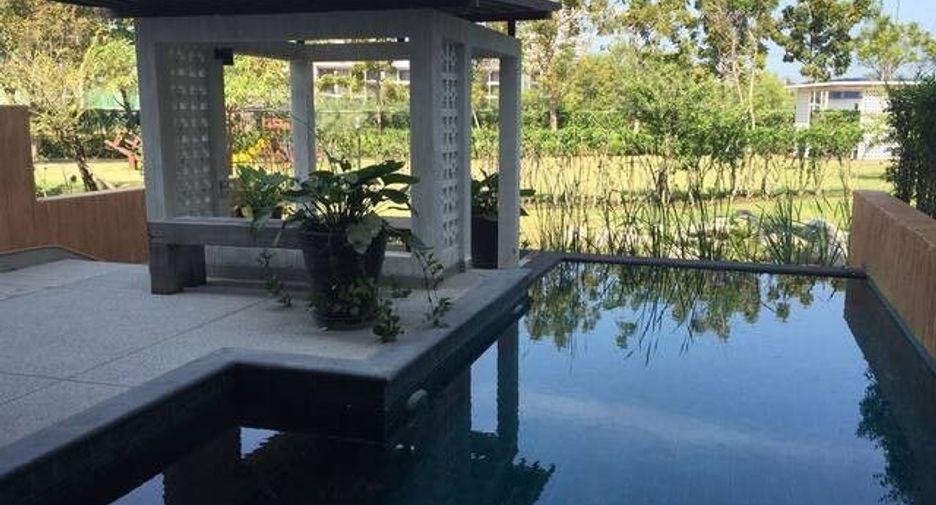 For sale 4 bedrooms villa in Cha Am, Phetchaburi