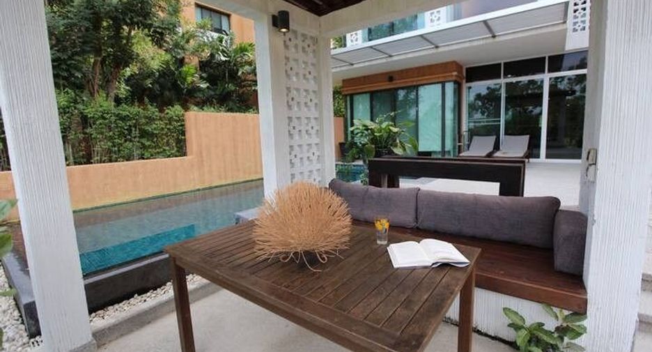 For sale 4 bedrooms villa in Cha Am, Phetchaburi
