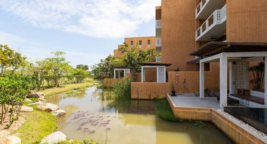For sale 4 bedrooms villa in Cha Am, Phetchaburi