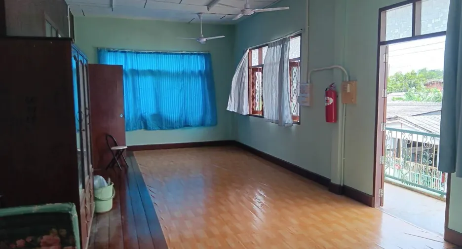 À vendre 4 chambres maison à Klaeng, Rayong