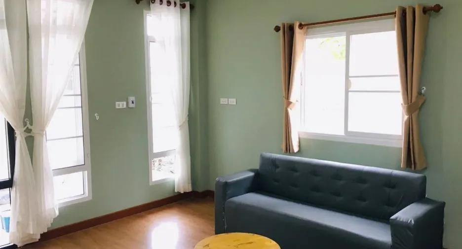 出租 2 卧室 联排别墅 在 Mueang Khon Kaen, Khon Kaen