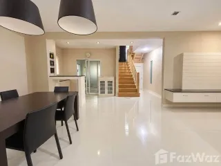 出租 3 卧室 独立屋 在 Pak Kret, Nonthaburi