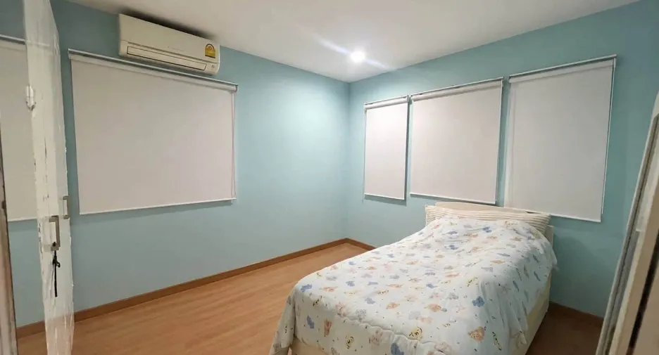 出租 3 卧室 独立屋 在 Pak Kret, Nonthaburi
