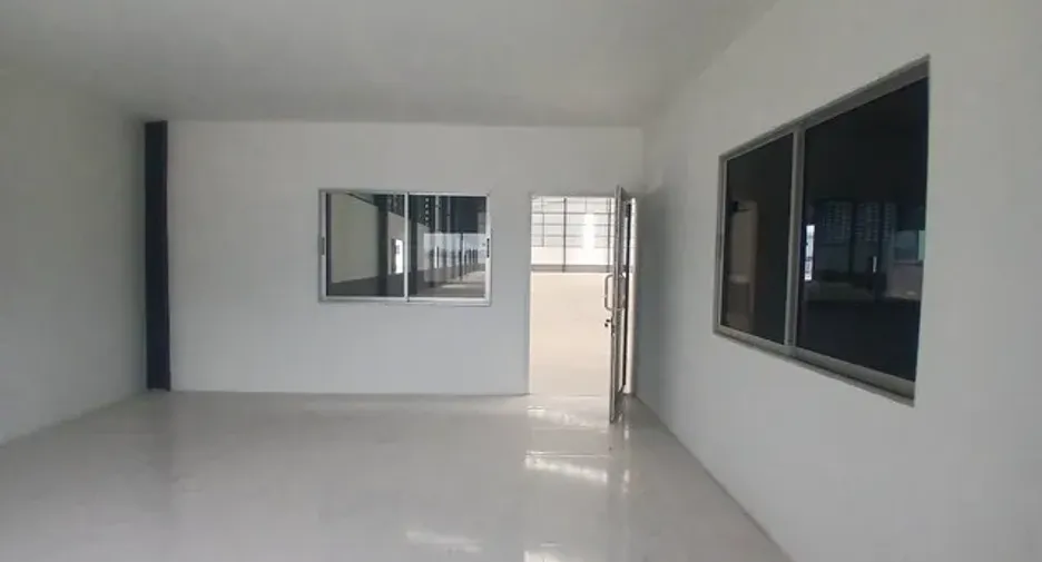 For rent スタジオ house in Ban Bueng, Chonburi
