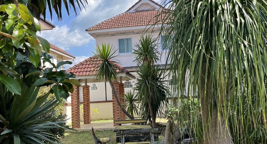 For sale 3 bedrooms house in San Kamphaeng, Chiang Mai