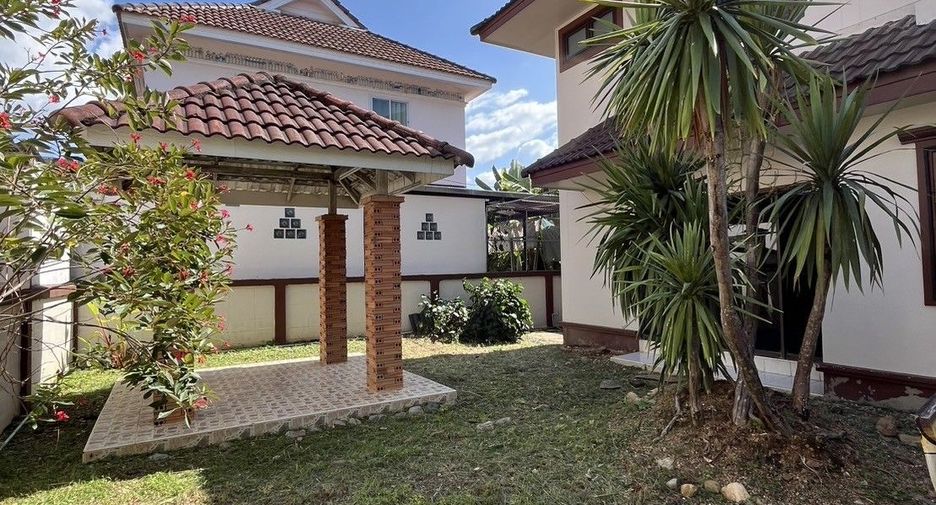 For sale 3 bedrooms house in San Kamphaeng, Chiang Mai