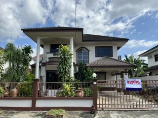 Casa en venta de 3 habitaciones en San Kamphaeng, Chiang Mai
