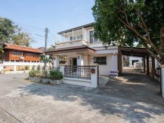 À vendre 3 chambres maison à Hang Dong, Chiang Mai