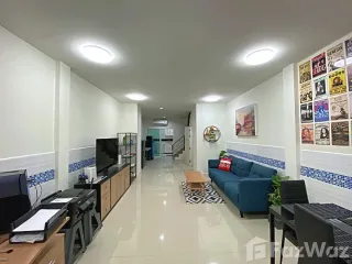 出售 2 卧室 联排别墅 在 华欣, 班武里府