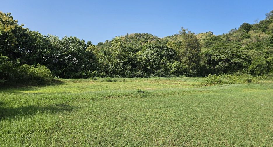 出售 土地 在 Cha-Am, Phetchaburi