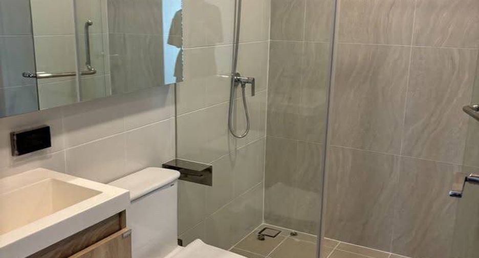 For rent 2 bedrooms condo in Chatuchak, Bangkok