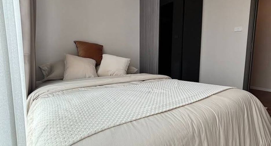 For rent 2 bedrooms condo in Chatuchak, Bangkok