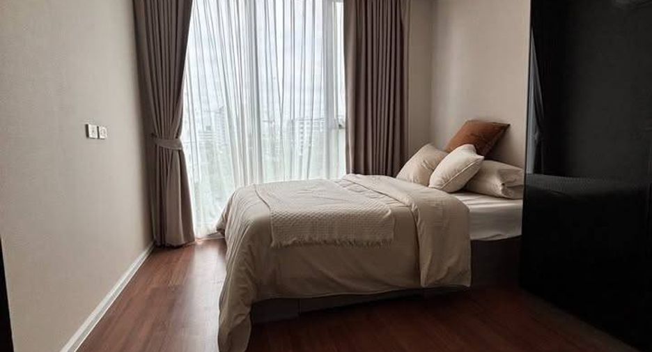 For rent 2 bedrooms condo in Chatuchak, Bangkok
