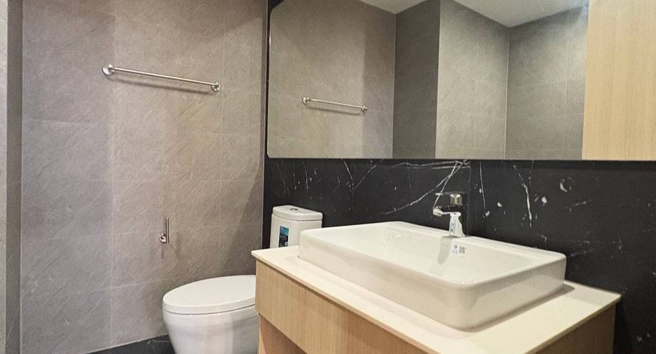 For sale 2 bedrooms condo in Bang Na, Bangkok