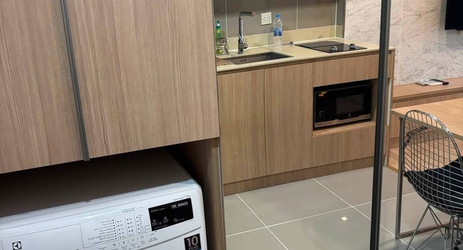 For rent and for sale 1 bed condo in Phaya Thai, Bangkok