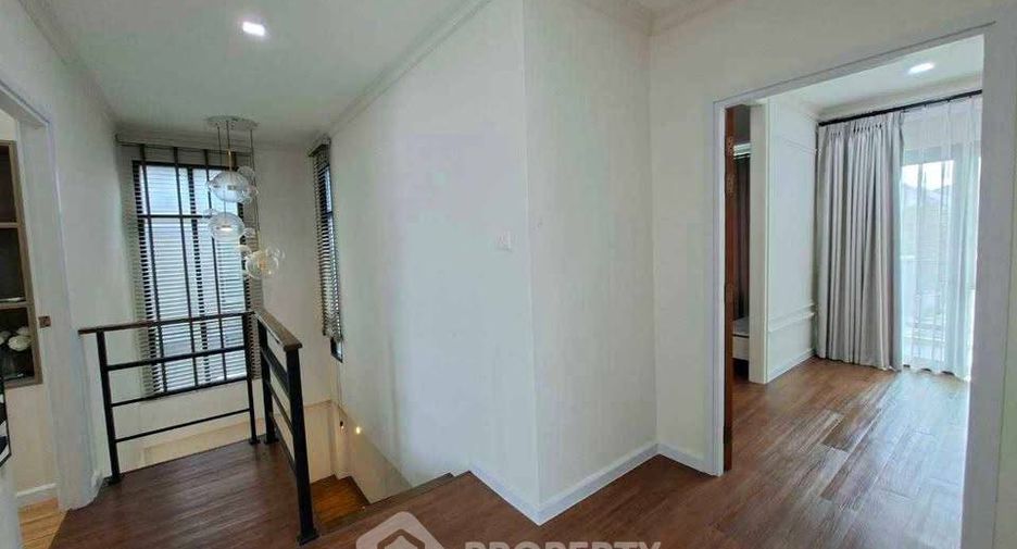 For sale 3 bedrooms house in Mueang Chon Buri, Chonburi