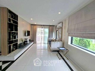 For sale 3 bedrooms house in Mueang Chon Buri, Chonburi