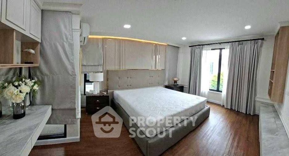 For sale 3 bedrooms house in Mueang Chon Buri, Chonburi