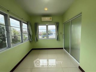 For sale 5 bedrooms house in Mueang Chon Buri, Chonburi