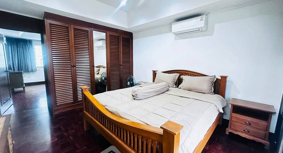 For sale 2 bedrooms condo in Bang Saray, Pattaya
