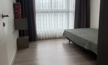 For sale 2 bedrooms condo in Huai Khwang, Bangkok