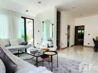 For sale そして for rent 2 ベッドルーム villa in Thalang, Phuket