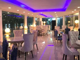 Local comercial en venta de 4 habitaciones en Bang Lamung, Chonburi