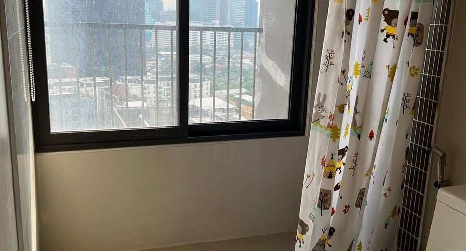 For sale 1 bed condo in Khlong Toei, Bangkok